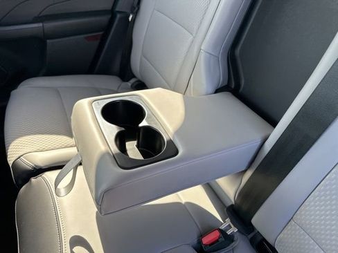 New 2025 Ford Escape SE image 34