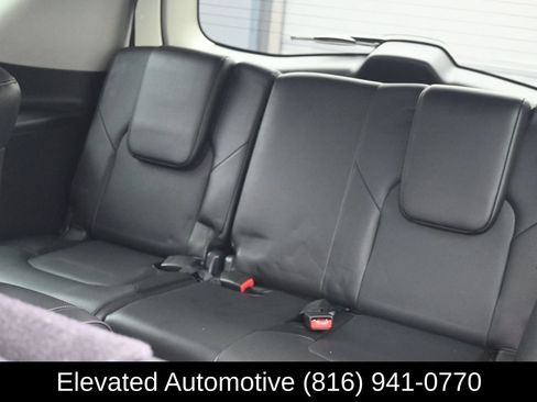 Used 2018 INFINITI QX80 4WD w/ Deluxe Technology Package image 23
