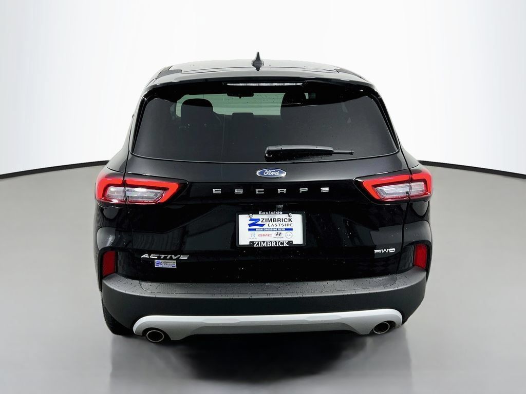 Used 2025 Ford Escape Active AWD/4WD image 6