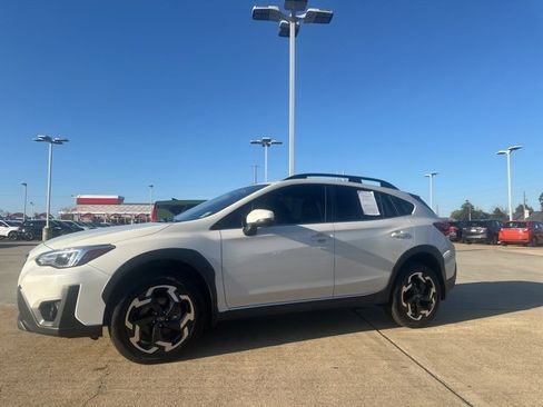 Used 2022 Subaru Crosstrek 2.5i Limited w/ Moonroof Package 2 image 3