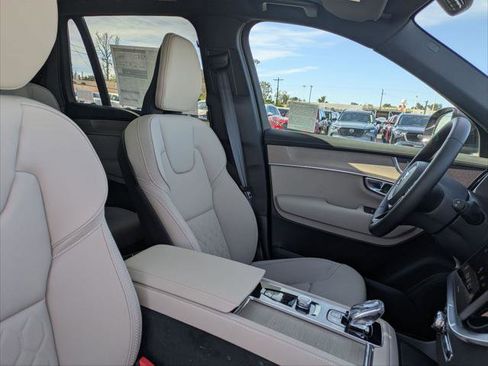 New 2026 Volvo XC90 B5 Core image 14