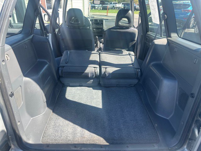 Used 1997 Toyota RAV4 2WD 4-Door w/ "L" Pkg image 21