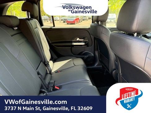 Used 2025 Mercedes-Benz GLB 250 image 8