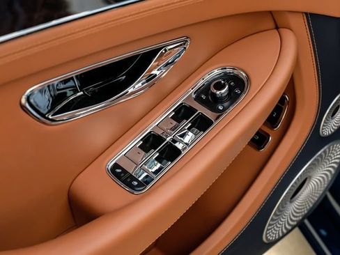 Used 2021 Bentley Continental GT AWD/4WD image 49