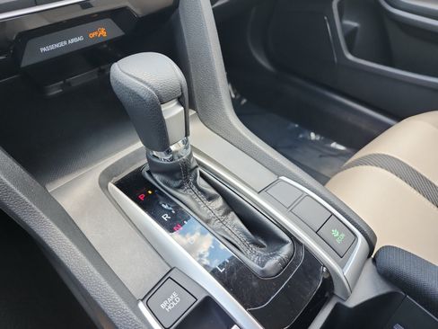 Used 2017 Honda Civic EX image 21