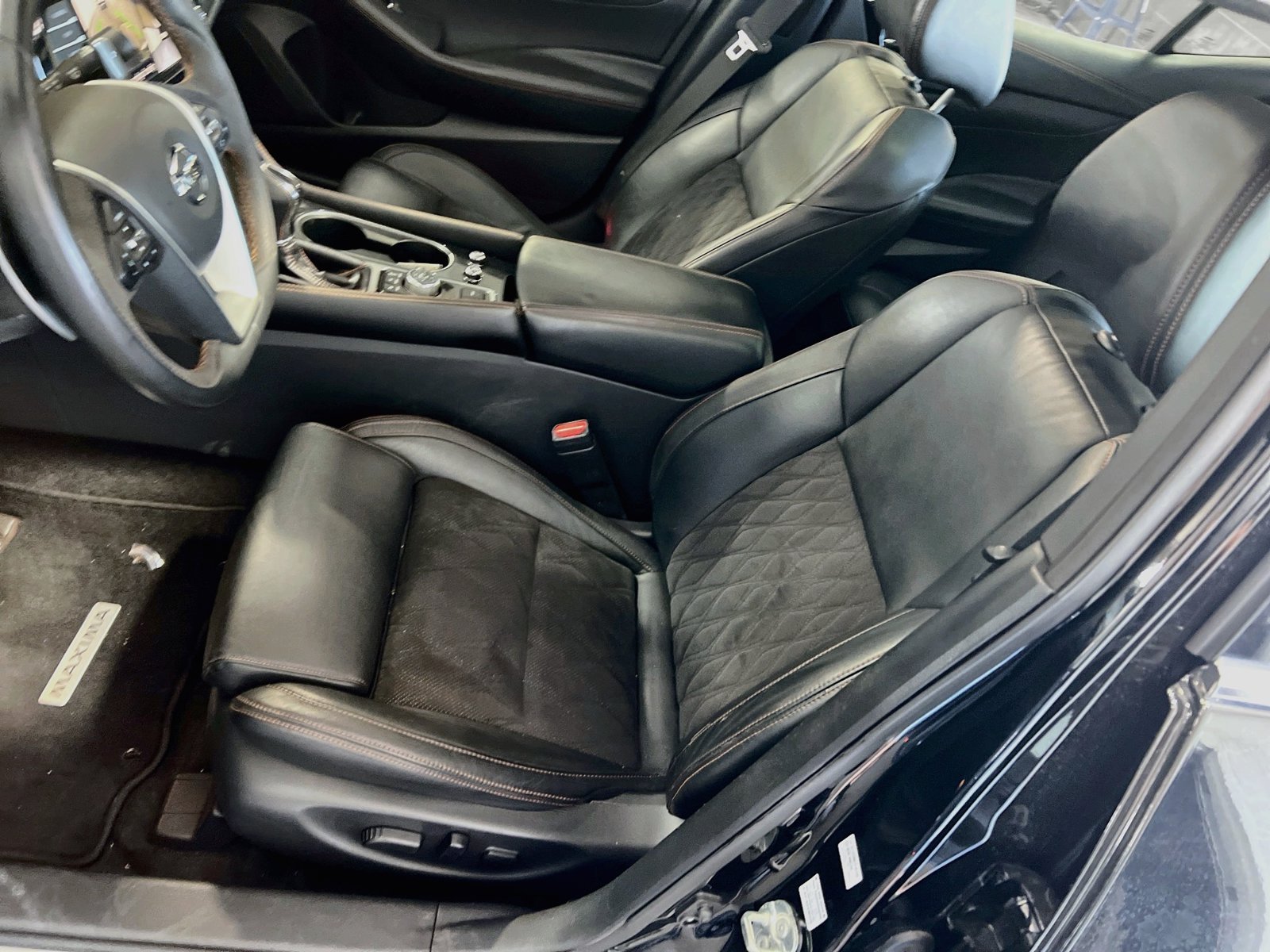 Used 2022 Nissan Maxima SR w/ Sport Mat Group FWD image 20