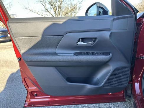 New 2026 Nissan Kicks SV w/ Cold Weather Package FWD image 14