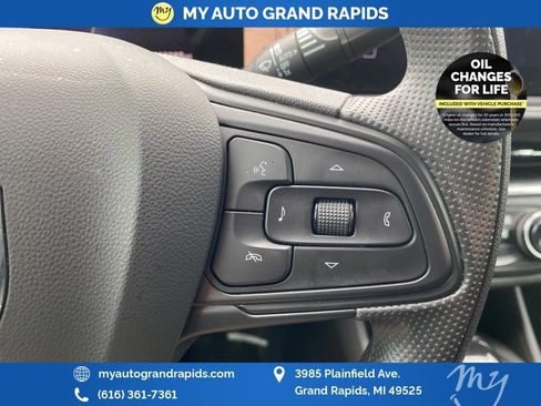 Used 2024 Buick Envista Preferred w/ Convenience II Package image 6