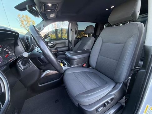 Used 2021 Chevrolet Silverado 1500 LT Trail Boss w/ Bed Protection Package AWD/4WD image 19
