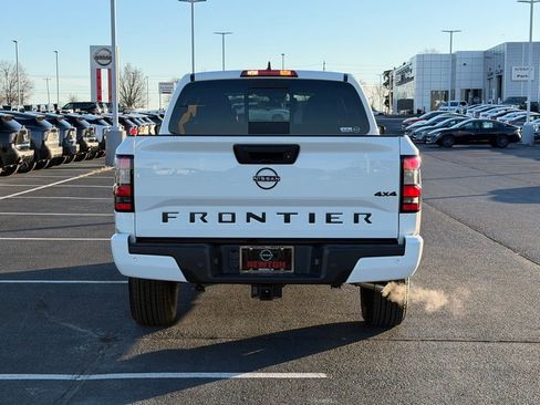 New 2026 Nissan Frontier SV w/ SV Convenience Package AWD/4WD image 5