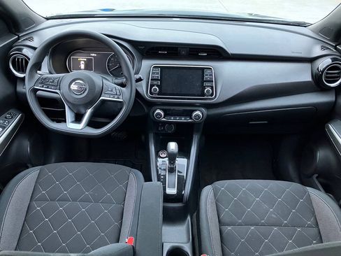Used 2019 Nissan Kicks SV w/ Exterior Package FWD image 16