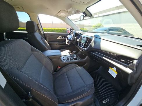 Used 2019 Chevrolet Traverse LS w/ LPO, Cargo Package image 6