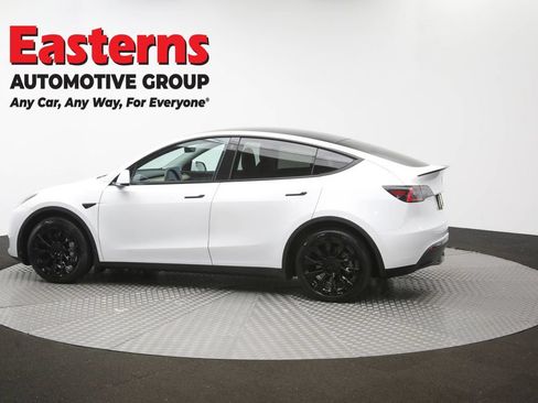 Used 2021 Tesla Model Y Long Range AWD/4WD image 57