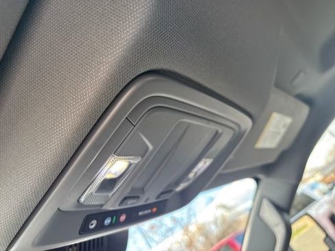 Used 2024 Chevrolet Silverado 2500 LT image 24