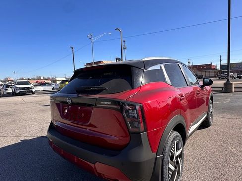 New 2026 Nissan Kicks SV image 7