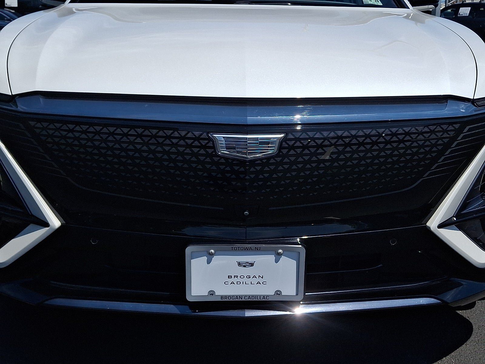 Certified 2024 Cadillac Lyriq Sport AWD/4WD image 9