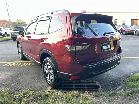 Certified 2021 Subaru Forester Premium AWD/4WD image 6