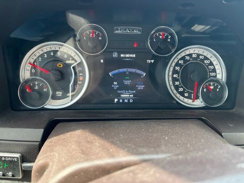 Used 2014 RAM 1500 Laramie w/ Convenience Group RWD image 11