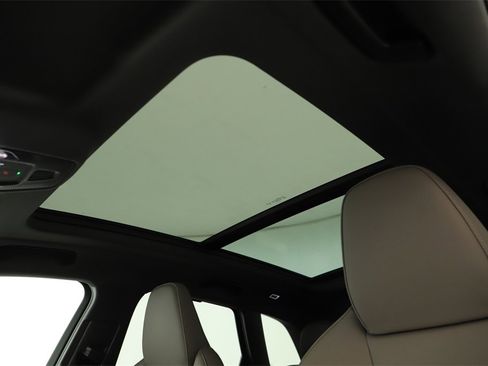 Certified 2025 Audi Q5 Prestige image 26