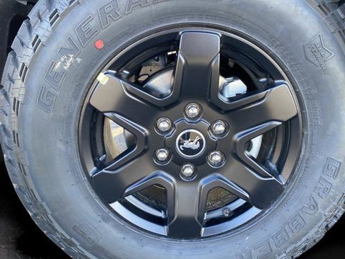 New 2025 Ford Bronco Big Bend w/ Black Appearance Package image 30