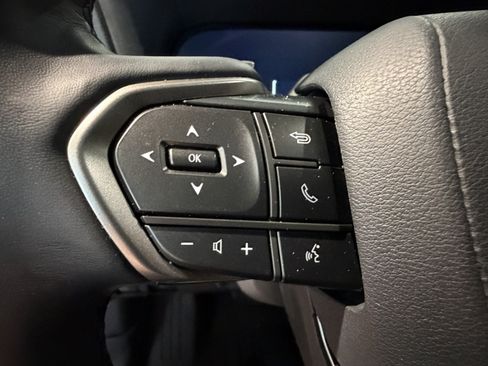 Used 2024 Lexus GX 550 w/ Cold Area Package AWD/4WD image 24
