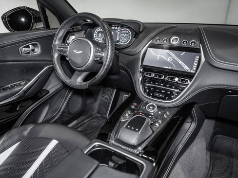 Used 2023 Aston Martin DBX 707 image 23