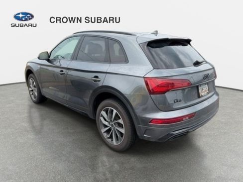 Used 2024 Audi Q5 2.0T Premium w/ Summer of Audi Package AWD/4WD image 2
