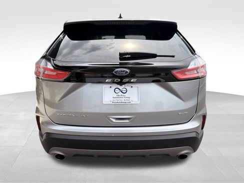 Used 2022 Ford Edge Titanium AWD/4WD image 6
