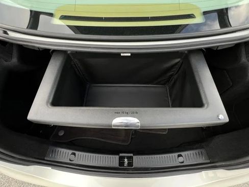 Used 2017 Mercedes-Benz E 300 image 48