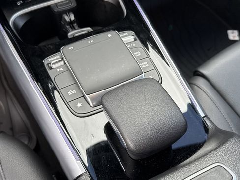 Used 2023 Mercedes-Benz GLA 250 image 19