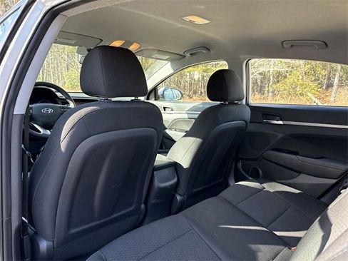 Used 2020 Hyundai Elantra SEL w/ Cargo Package (C1) image 27