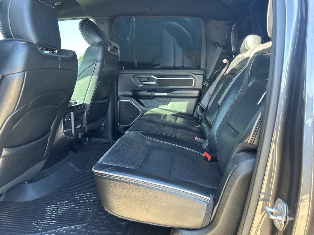 Used 2022 RAM 1500 Laramie w/ Sport Appearance Package AWD/4WD image 24