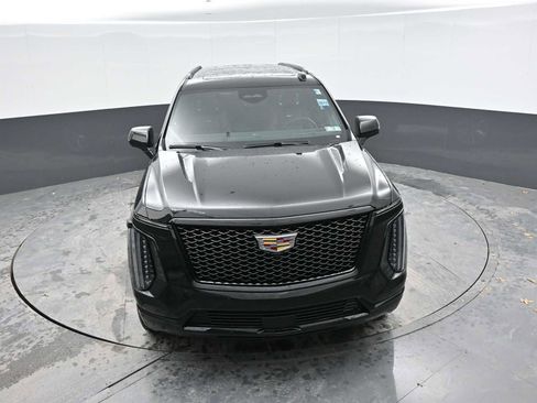 New 2026 Cadillac Escalade ESV Sport image 32