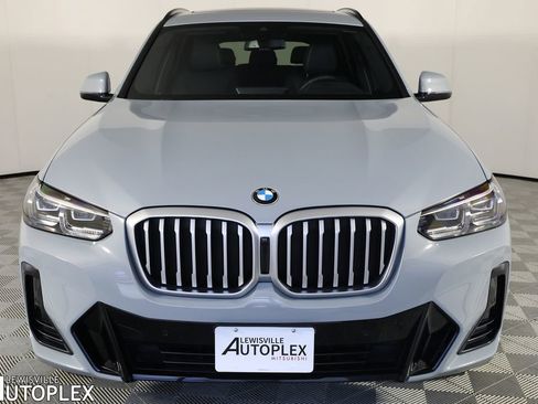 Used 2024 BMW X3 sDrive30i w/ M Sport Package RWD image 2