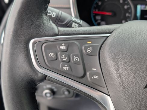 Used 2018 Chevrolet Equinox Premier image 6