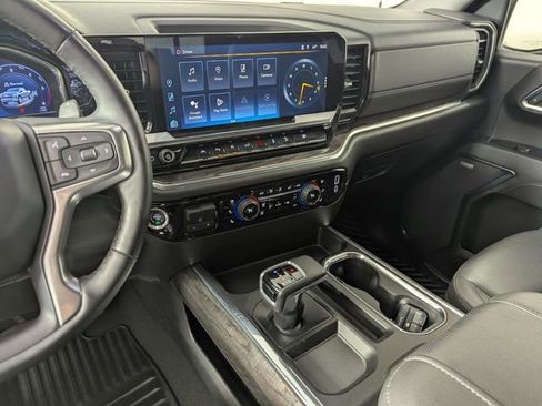 Used 2023 Chevrolet Silverado 1500 LTZ w/ Technology Package AWD/4WD image 20