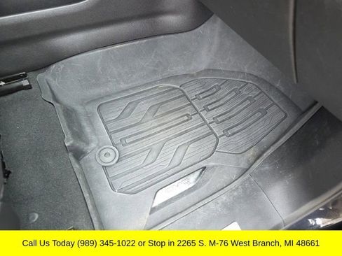 Used 2024 GMC Yukon XL Denali Ultimate w/ LPO, Floor Liner Package image 64