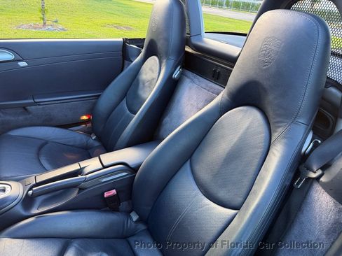 Used 2006 Porsche Boxster RWD image 10