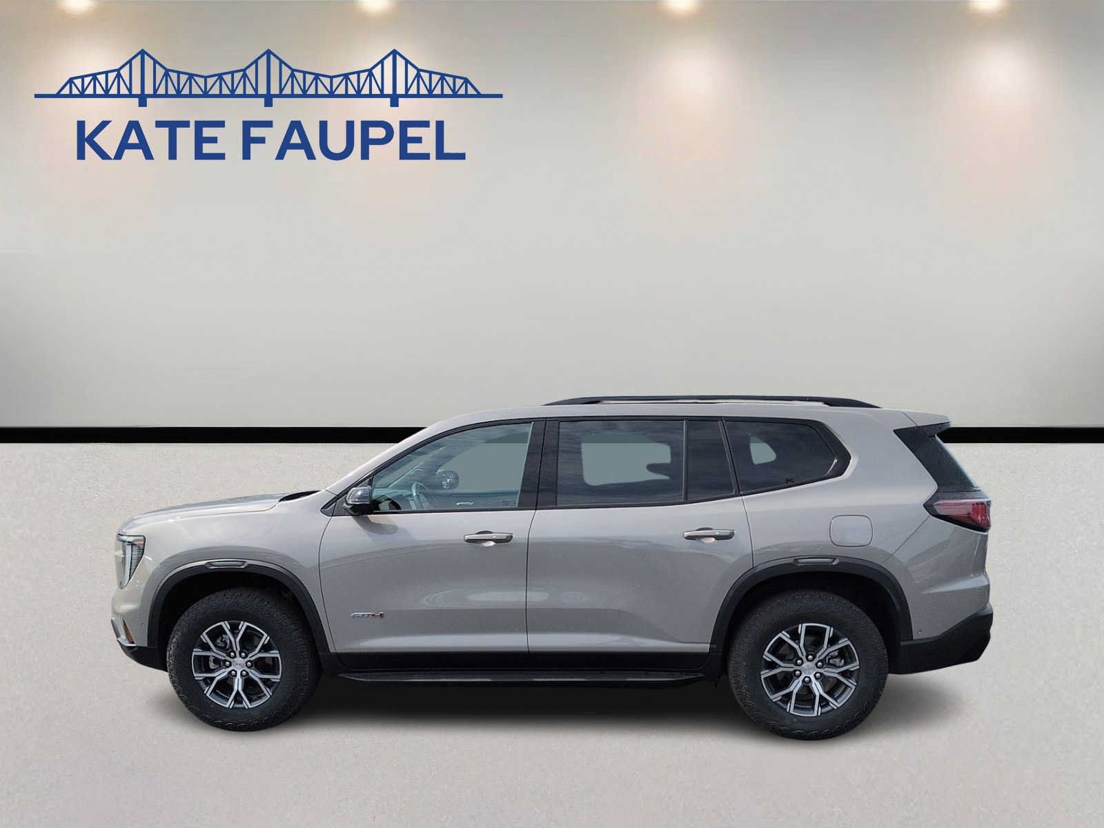 Used 2026 GMC Acadia AT4 w/ Super Cruise Package AWD/4WD image 4