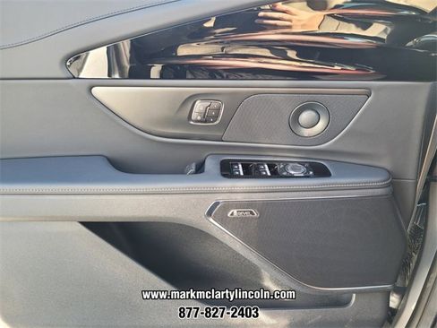 New 2026 Lincoln Nautilus Reserve image 21