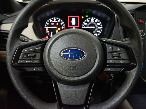 Used 2025 Subaru Forester AWD/4WD image 12