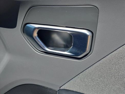 Used 2025 Kia K4 EX image 24