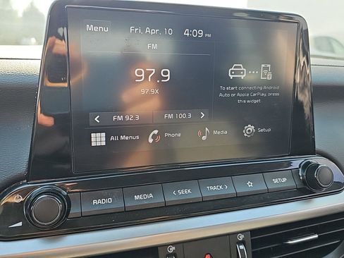 Used 2023 Kia Forte LXS w/ LXS Technology Package FWD image 11