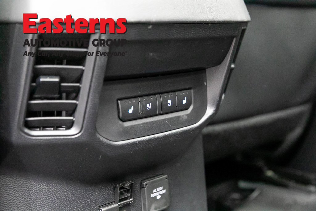 Used 2023 Toyota Tundra Platinum AWD/4WD image 27