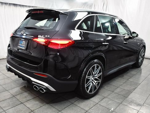 Used 2025 Mercedes-Benz GLC 43 AMG GLC 43 AMG image 6