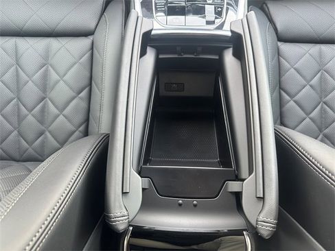 New 2026 BMW X7 xDrive40i w/ M Sport Package image 19