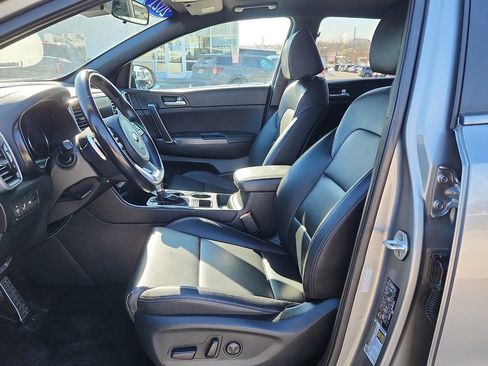 Used 2021 Kia Sportage S image 8