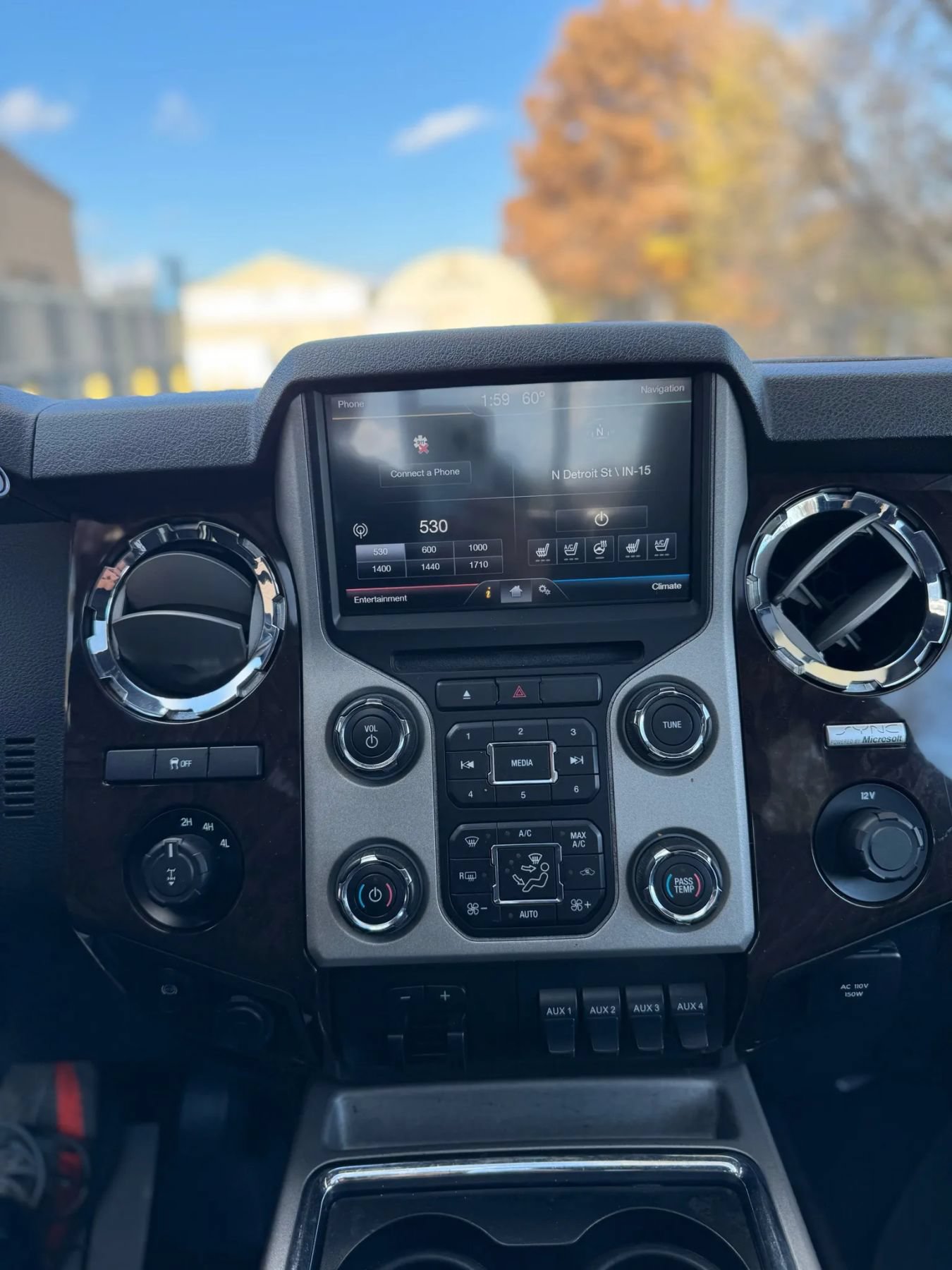 Used 2015 Ford F250 Platinum w/ Snow Plow Prep Package AWD/4WD image 12