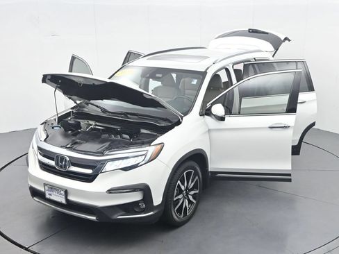 Used 2021 Honda Pilot Touring image 48
