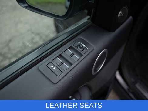 Used 2023 Land Rover Discovery HSE R-Dynamic AWD/4WD image 20